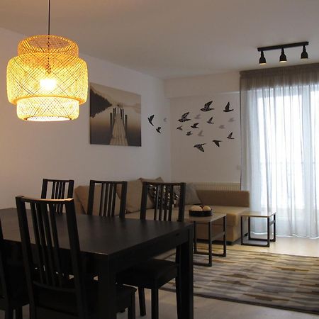 Airport Residence 2 Otopeni Bagian luar foto
