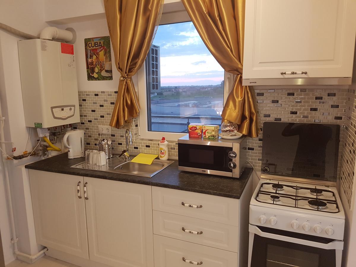 Airport Residence 2 Otopeni Bagian luar foto