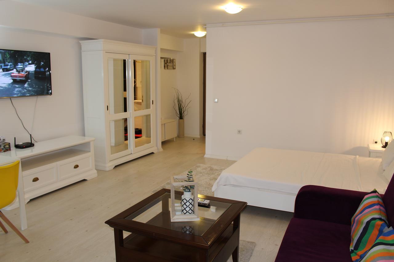 Airport Residence 2 Otopeni Bagian luar foto