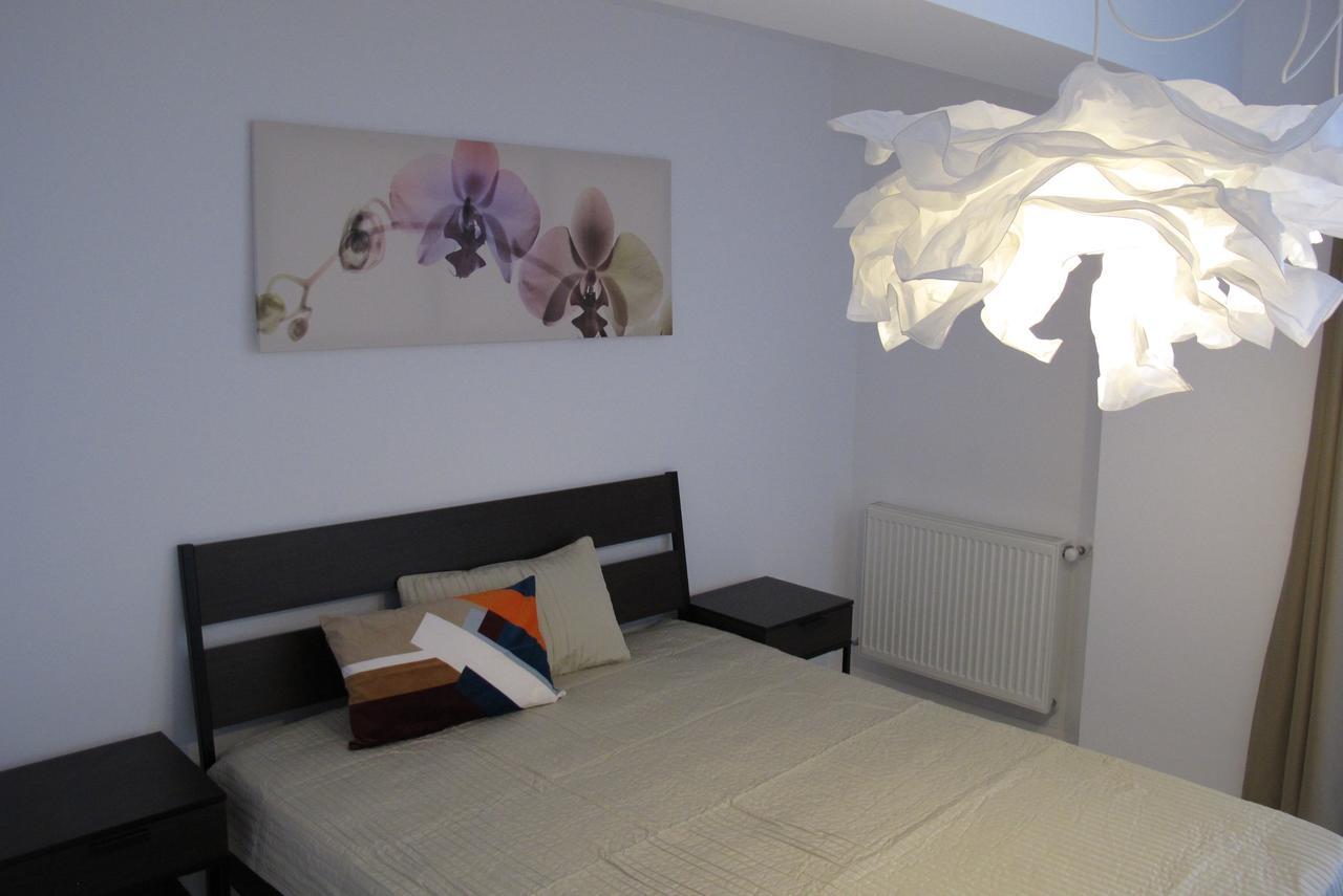 Airport Residence 2 Otopeni Bagian luar foto