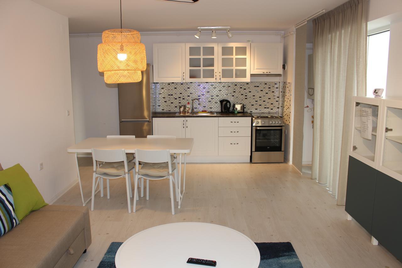 Airport Residence 2 Otopeni Bagian luar foto