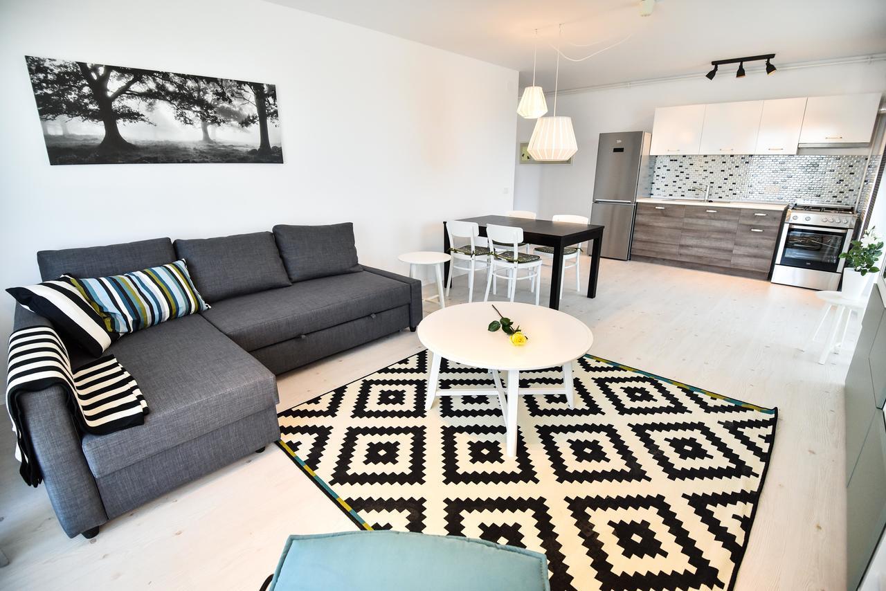 Airport Residence 2 Otopeni Bagian luar foto
